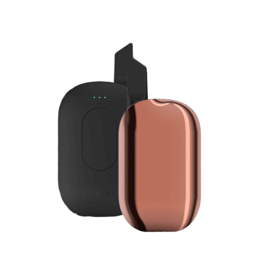 Vape pen Vessel Compass у мідному кольорі з чорною зарядною докстанцією